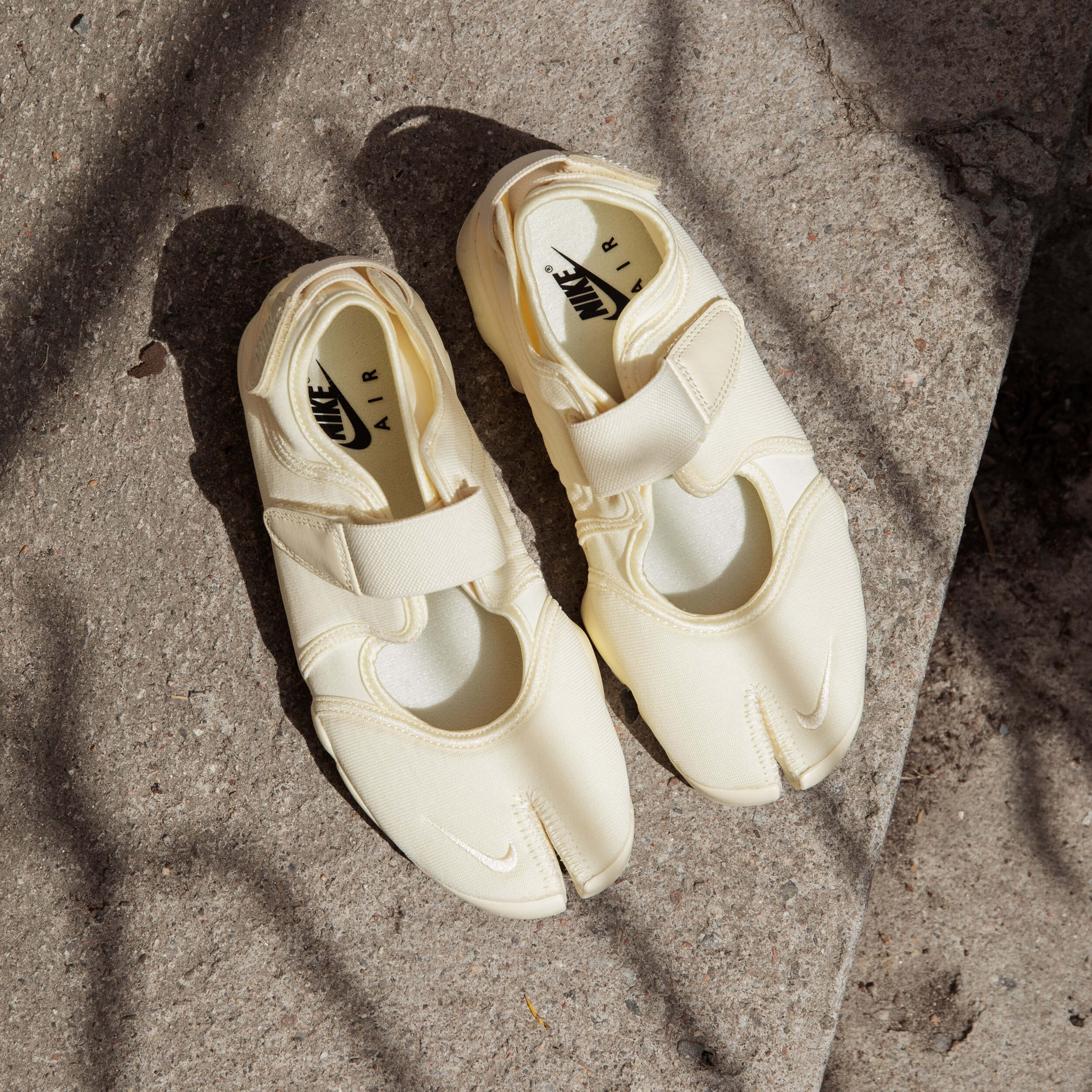 Wmns Air Rift FL - Image 12