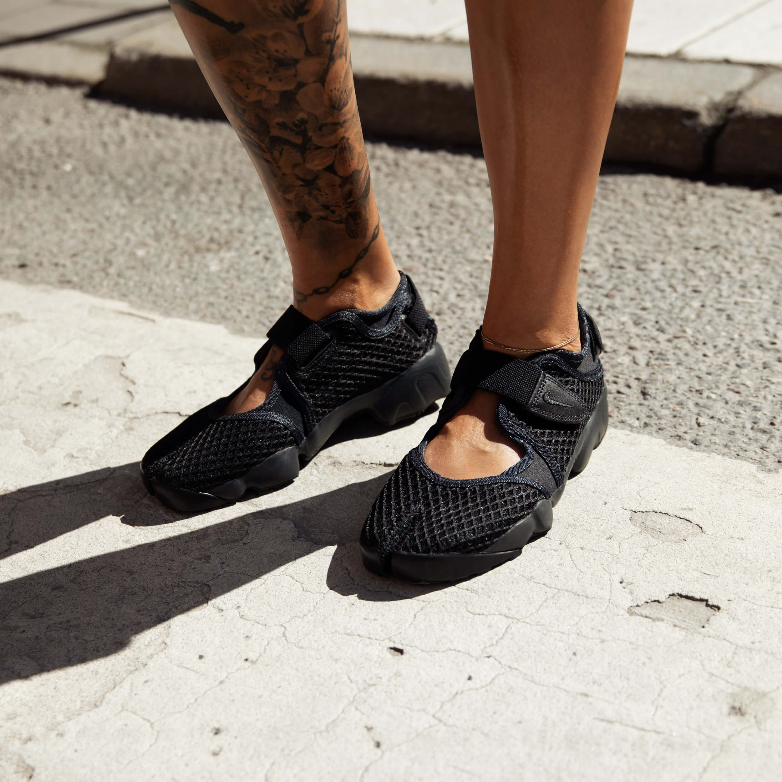 Wmns Air Rift - Image 9